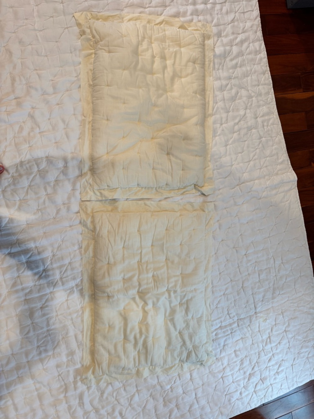 Pottery Barn Tencel Cream Pillow Shams with Subtle Ruffle Edge - Pair - Picture 3 of 7